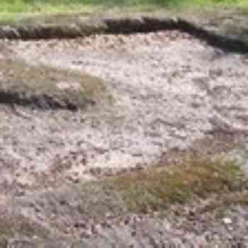 Click para ampliar. Pulsa en el nombre para ver la ficha. Posible prensa olearia romana o tardorromana junto al Menhir da Meada.